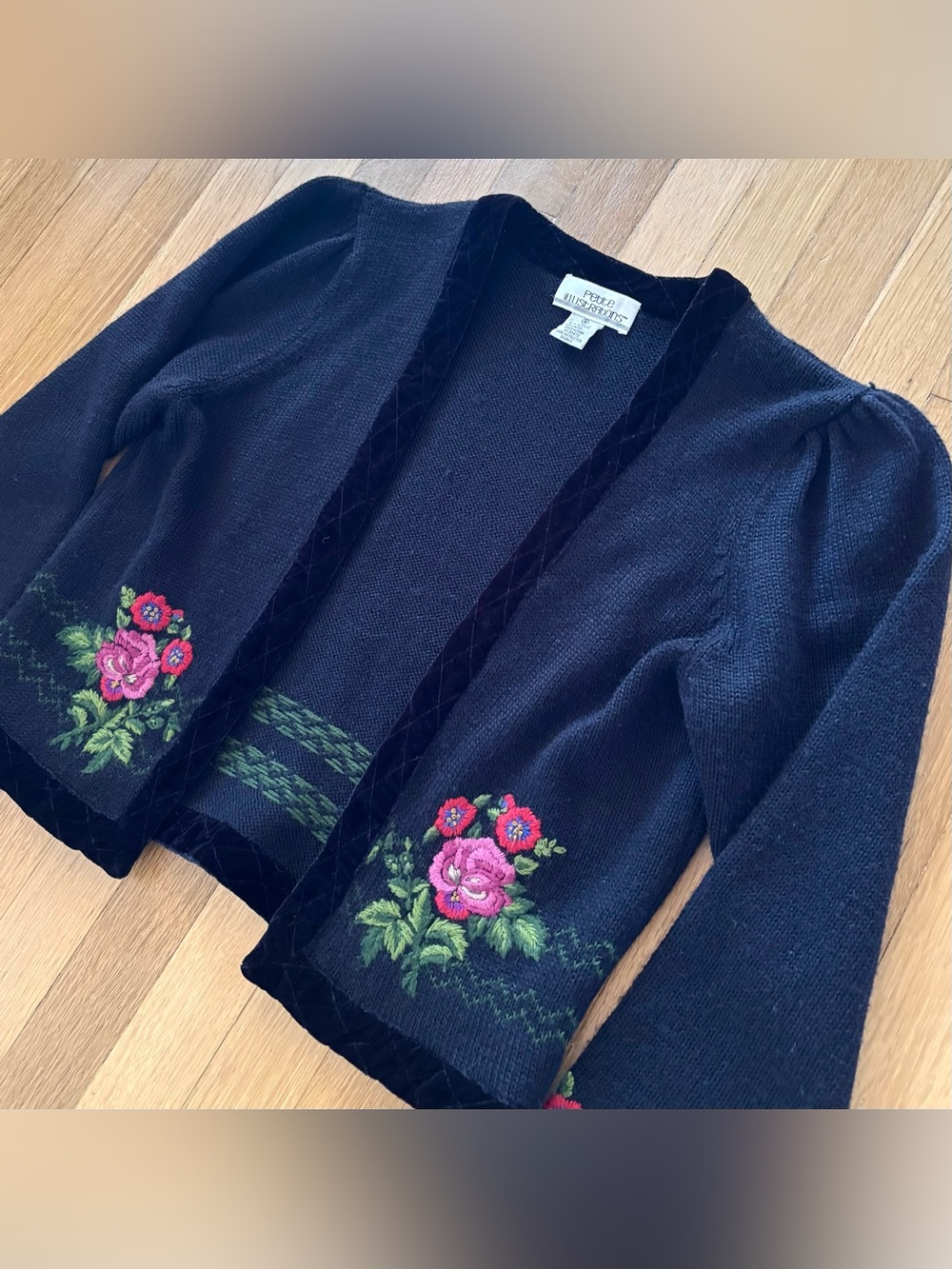 Vintage Floral Embroidered Wool Cardigan Medium Velvet Lined Open Front Rare
